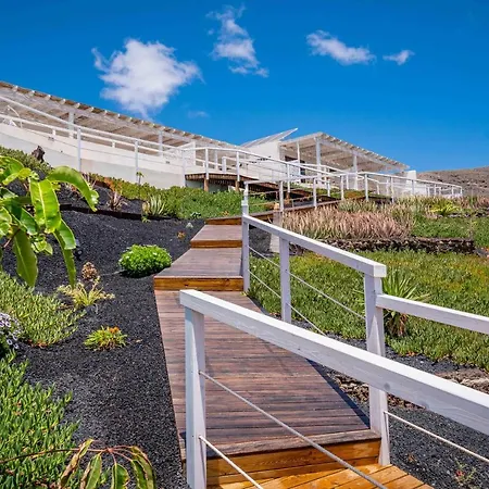 Etti - Paradise Rosa Maria アパート *