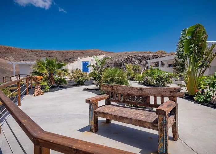 Etti - Paradise Rosa Maria *